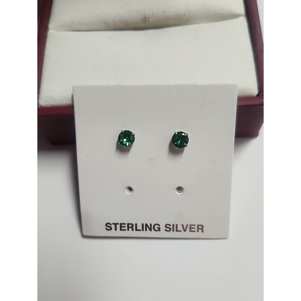 Sterling Silver Green Stud Earrings 925